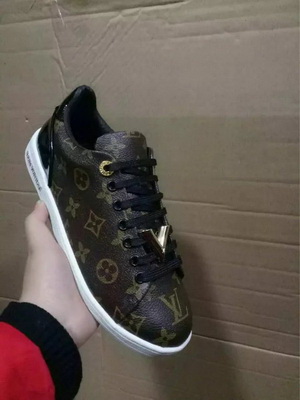 LV Casual shoes Women--110